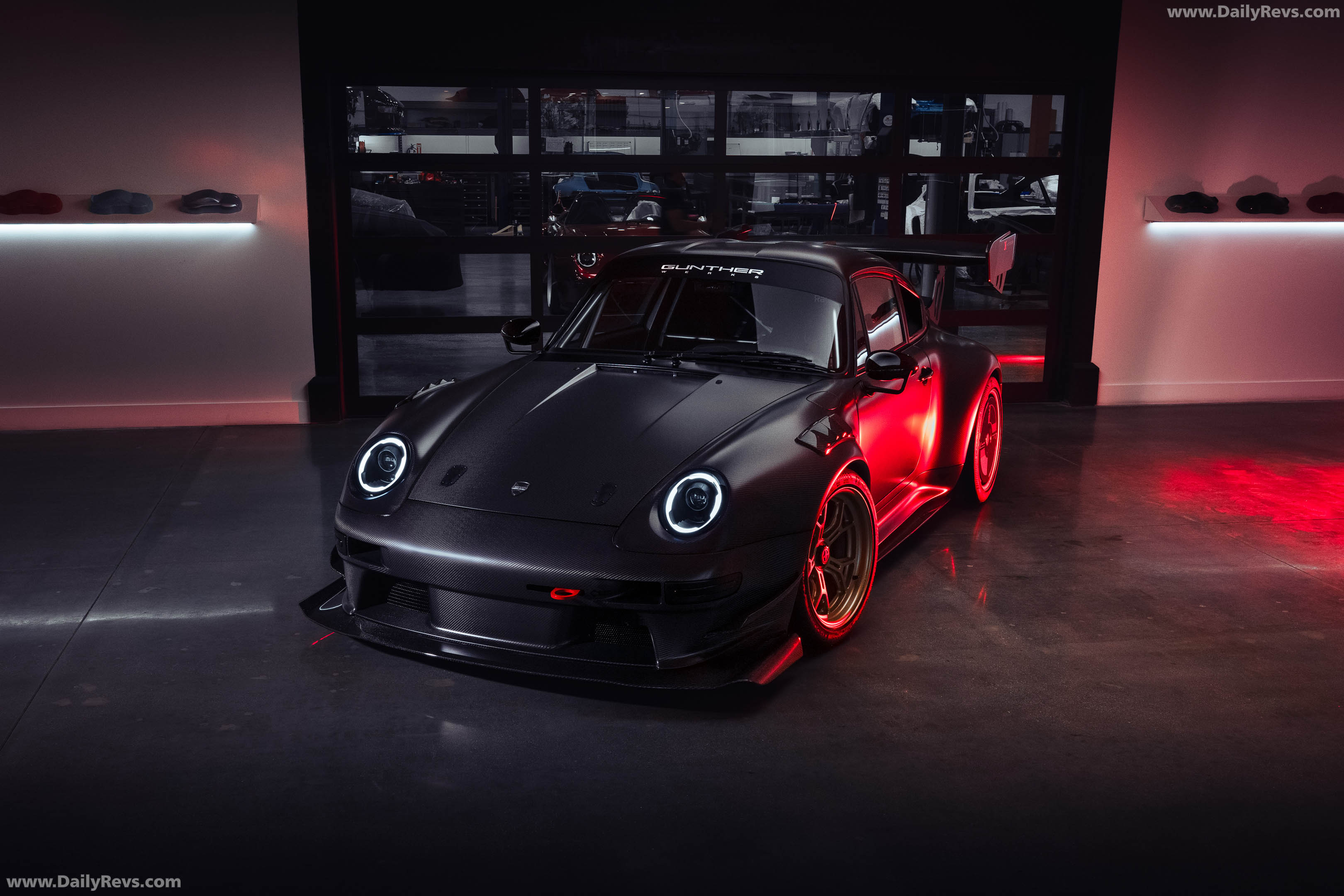 2027 Gunther Werks GXR-Evo Front View
